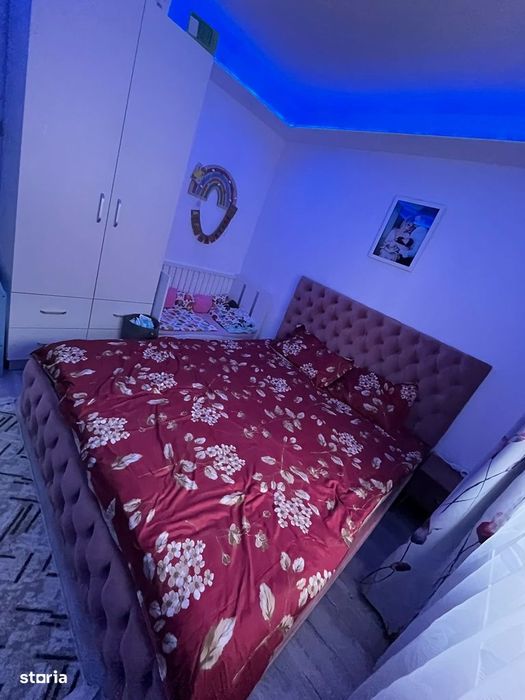 Apartament cu bucătărie separată și incălzire pe gaz