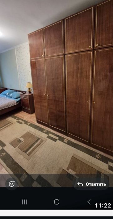 Продается спальный гарнитур