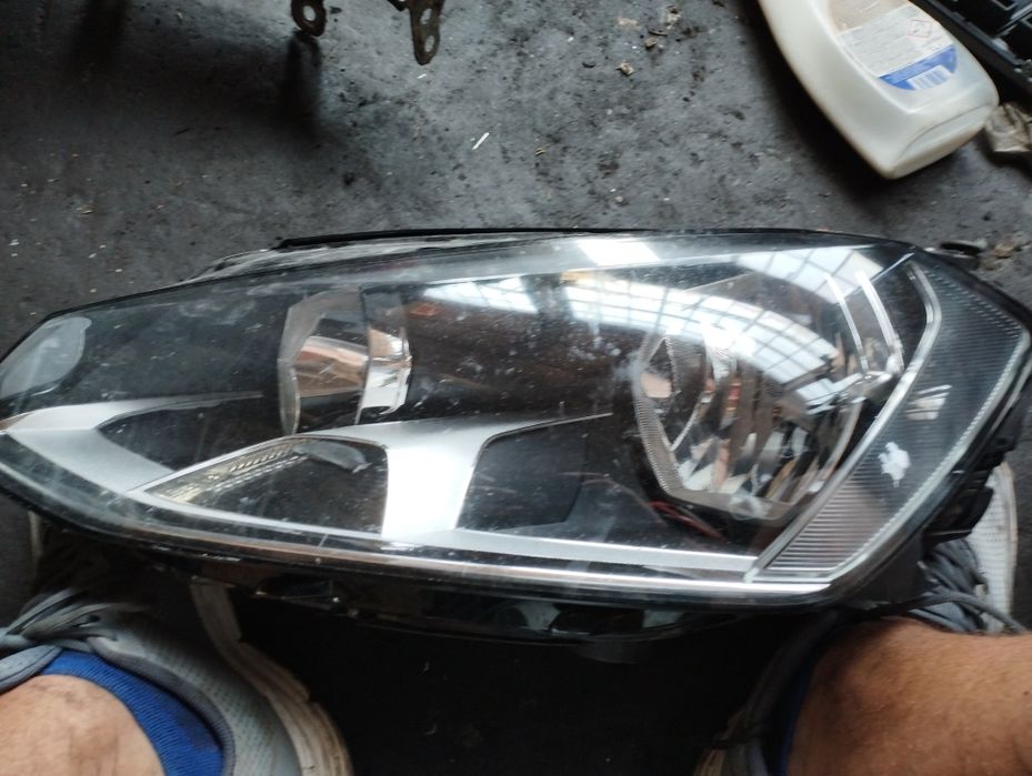 Ляв фар за Голф 7