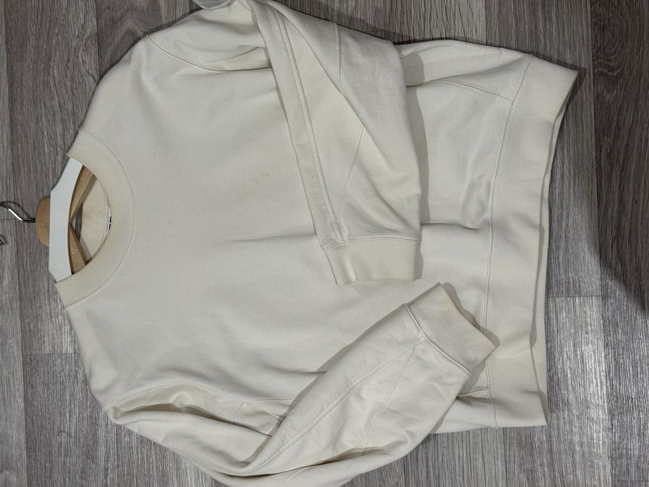 Толстовки Uniqlo