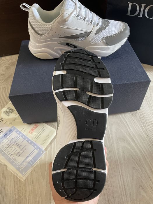 Dior b22 diferite marimi
