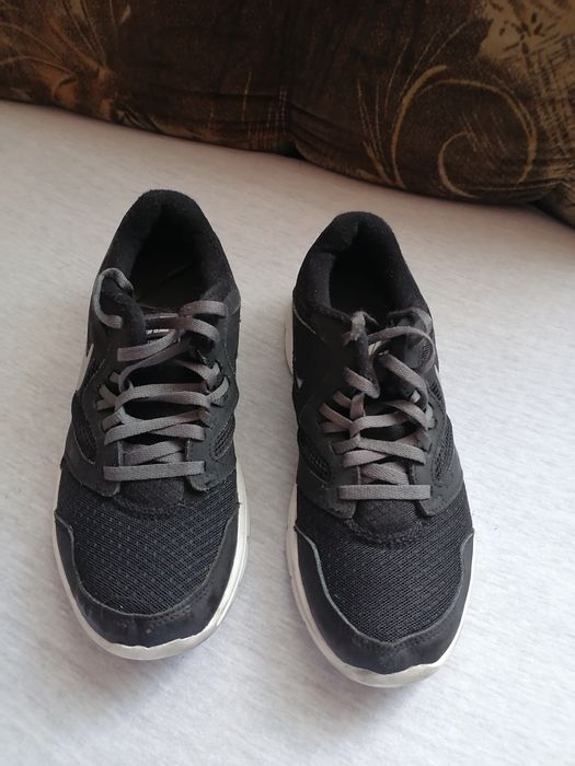 Adidași Nike nr. 36,5