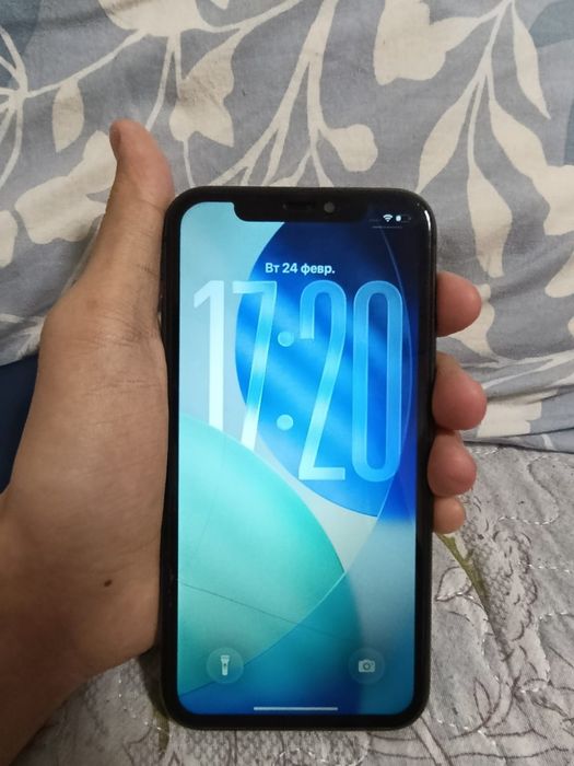 Айфон 11 64 гигабайтов