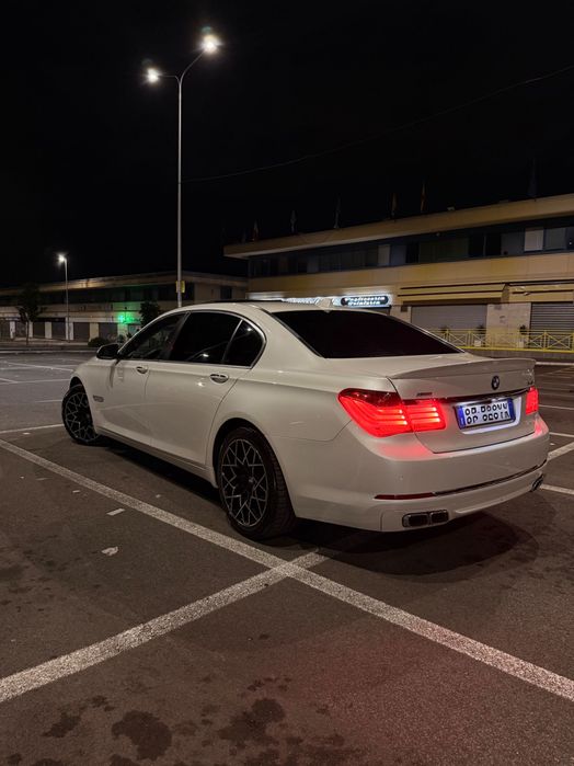 bmw seria 7 f02 2015