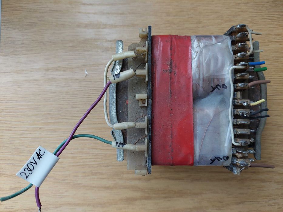 Transformator amplituner 150W, 12-24V si 23V