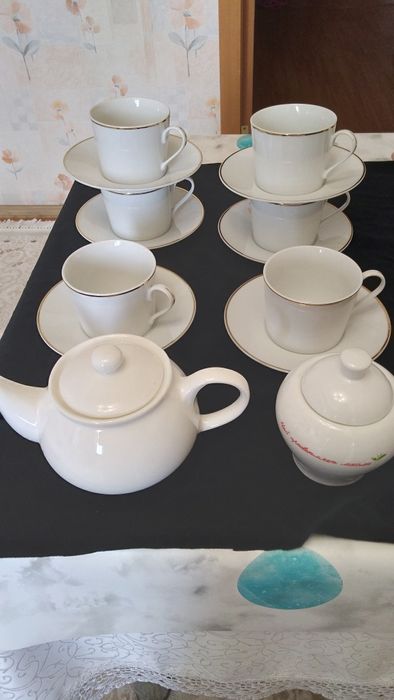 Посуда для чая и кофе.