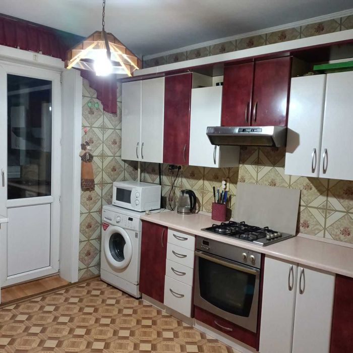 4 комнатная квартира