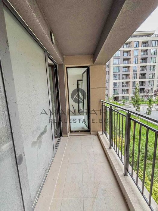 Продава се Двустаен апартамент в Пловдив, Тракия - 74 кв.м за 1655 €/кв.м - Снимка #8