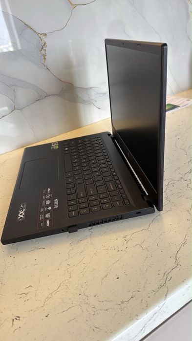 Продаю игровой компьютор Acer Nitro V15