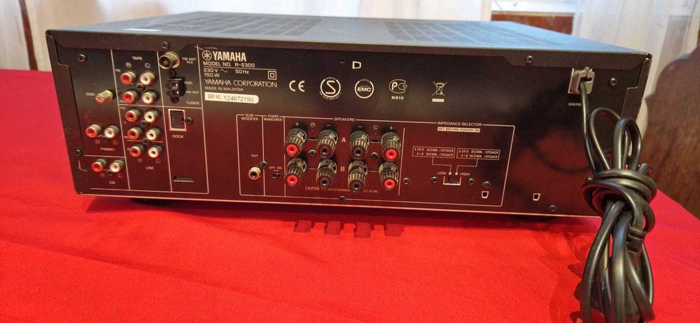 Yamaha R-S300 radio-amplificator