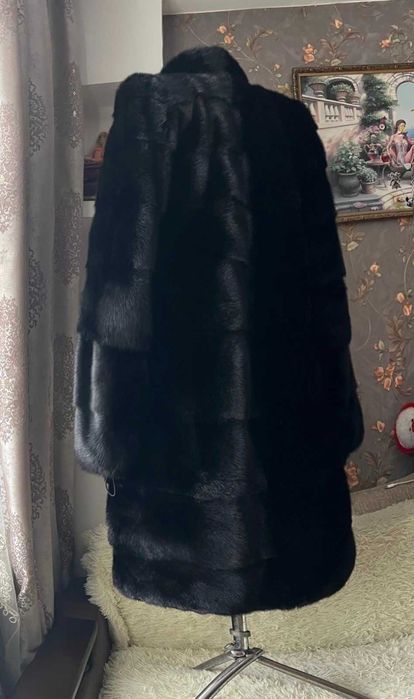 Отстъпка Луксозно палто от норка Black Diamond