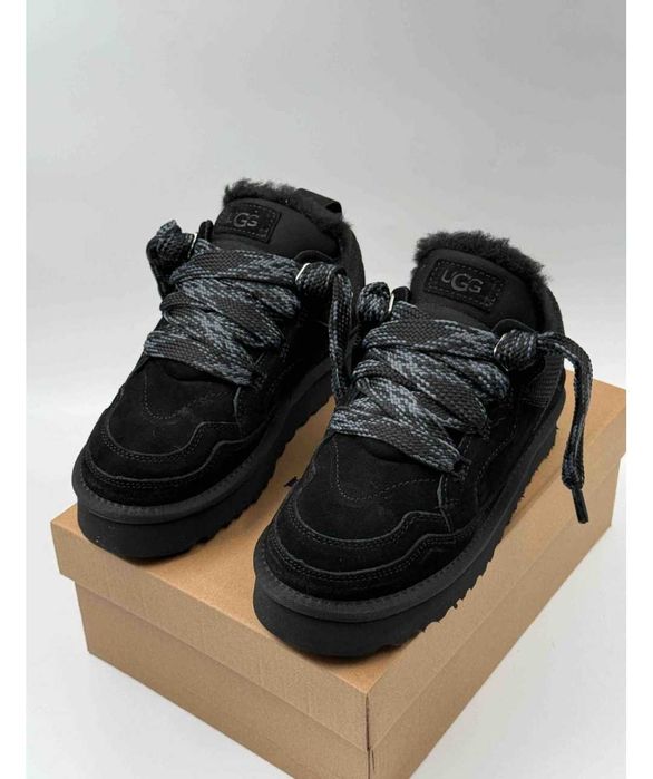 Продам угги новые