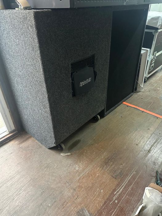 Meyer sound 650p basi subwooferi activi