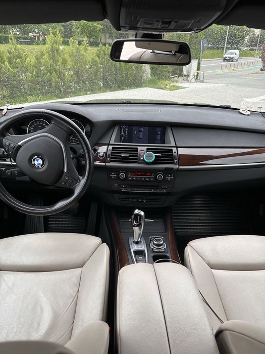 Vînd/schimb Bmw X5 E70 LCI