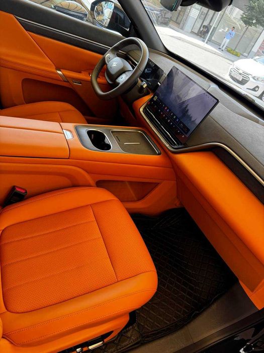 2025 Electr Dongfeng 008 restyling