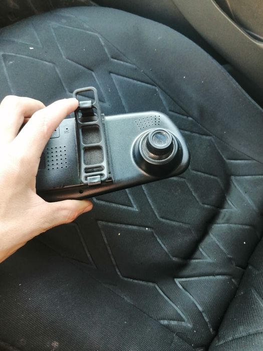 Videoregistrator sotiladi