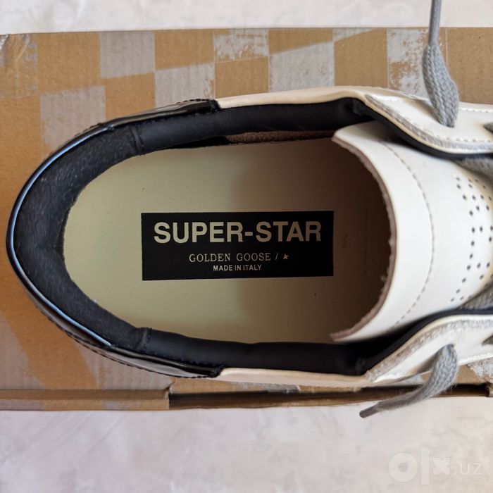 Golden Goose Super-star