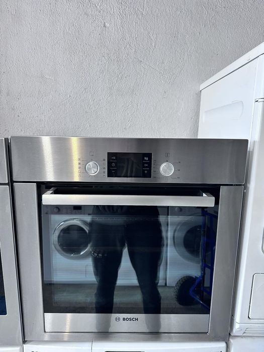 Фурна +гаранция 1 година. BOSCH за вграждане. Конвекця. Безплатна доставка за София