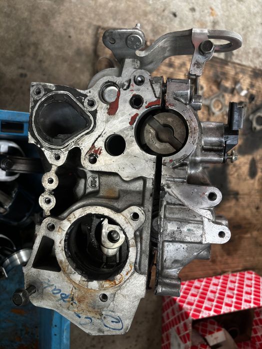 Глава M9R 2,0 dci Renault, Nissan , Opel