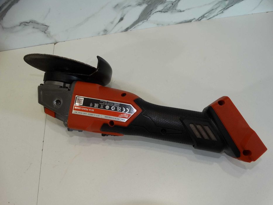 Milwaukee M18 FSAG 125 XB - Акумулаторен ъглошлайф