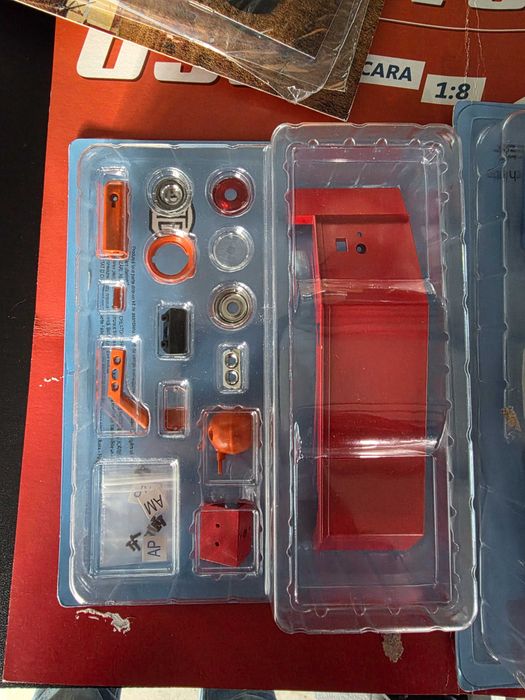 Macheta Universal 650 Scara 1:8