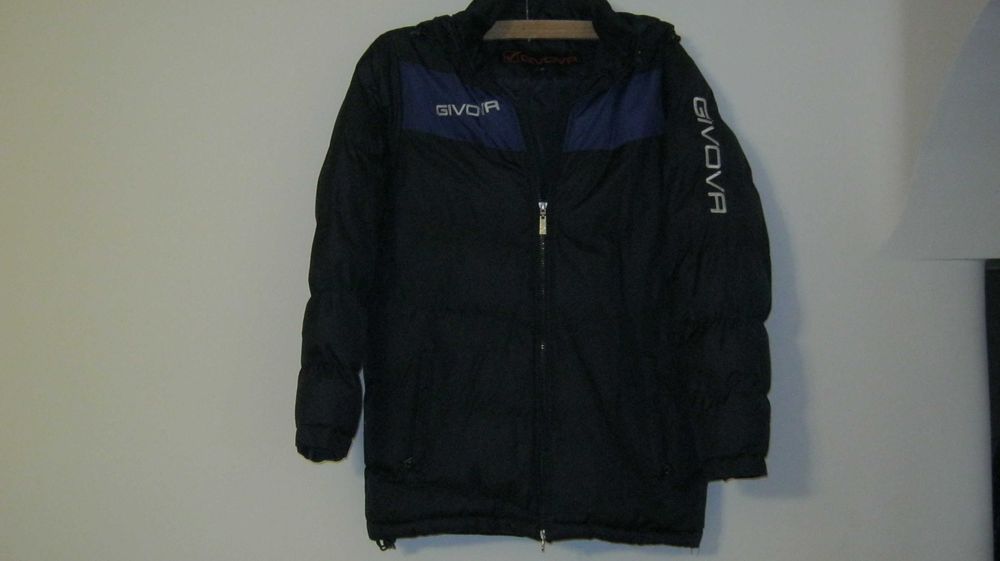 Geaca groasa,haina de iarna,sport,GIVOVA,marime XS /12-14 ani.