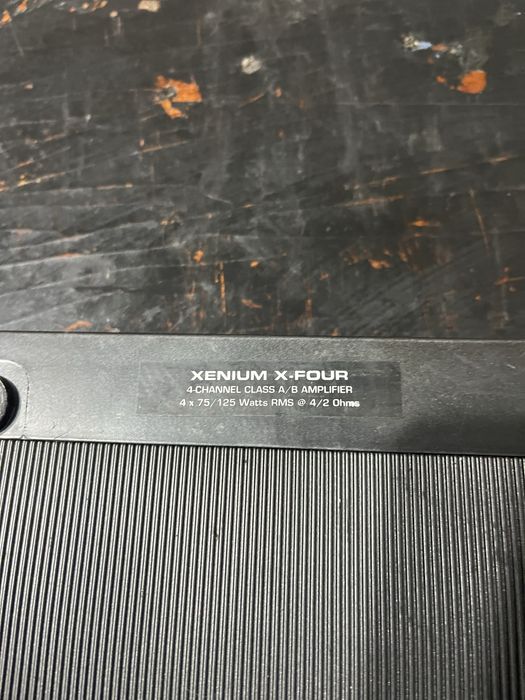 Сабвуфер и усилитель для колонок