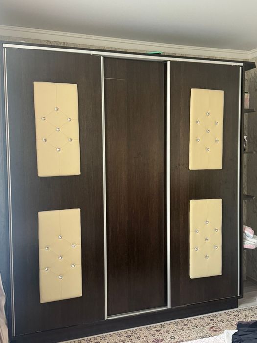 Шкаф для прихожей