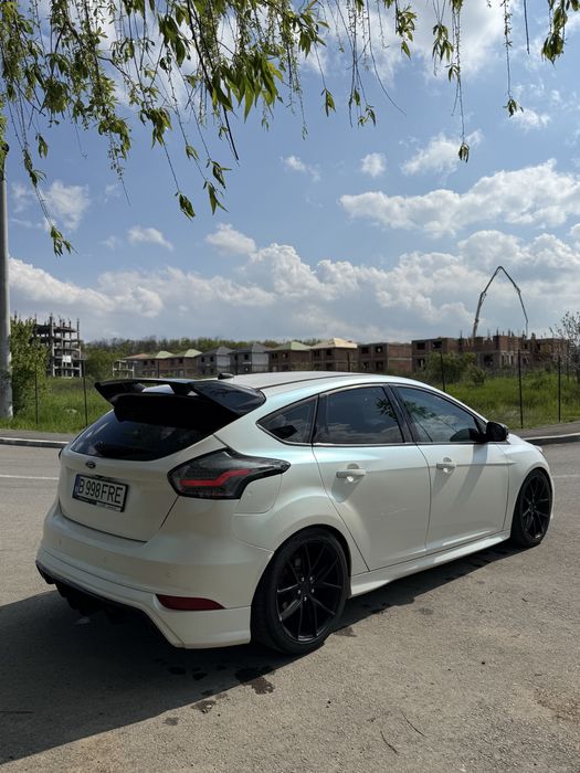 FORD Focus 2016 — imagine 5