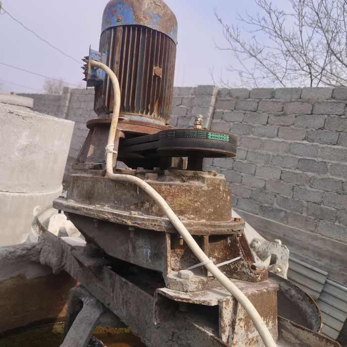 Бетономешалка.принудительная