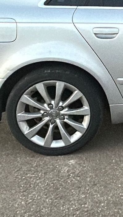 Vând jante r17 5x112