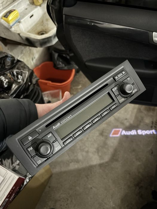 Радио за кола Audi concert