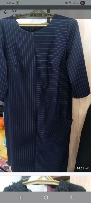 Продам платья разные