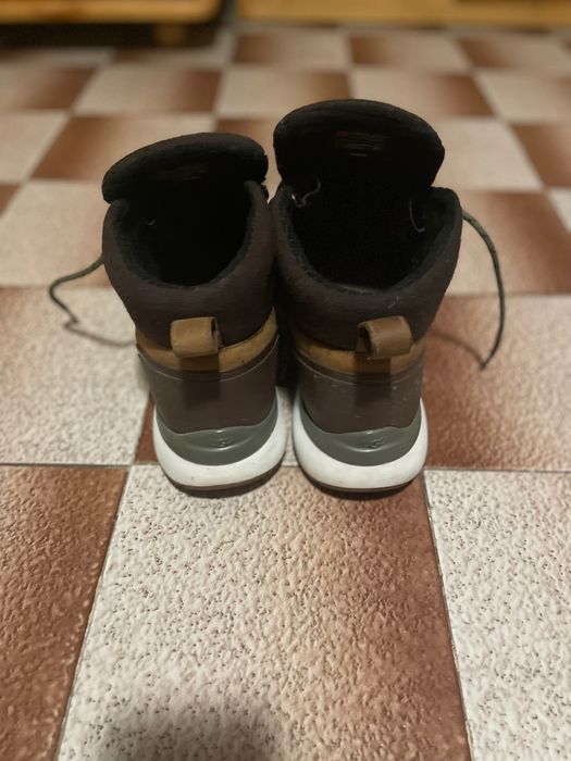 Зимни обувки UGG