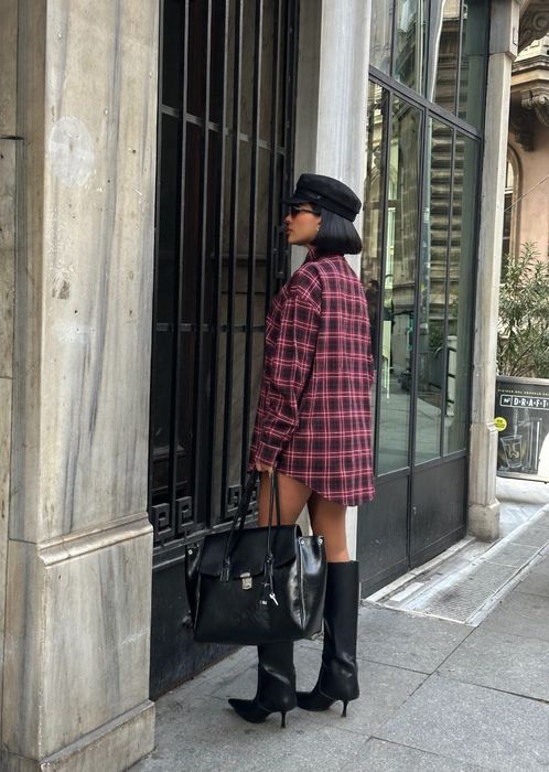 Дебела риза налична в размер S и M