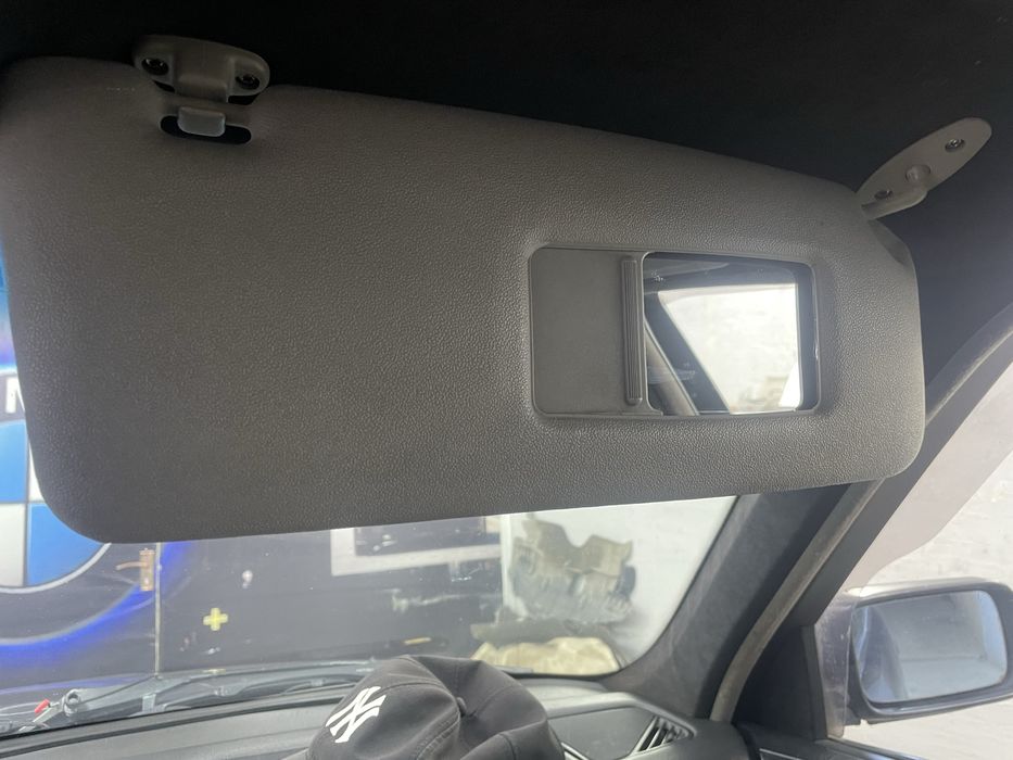 Козырек, плафоны освещения комплект