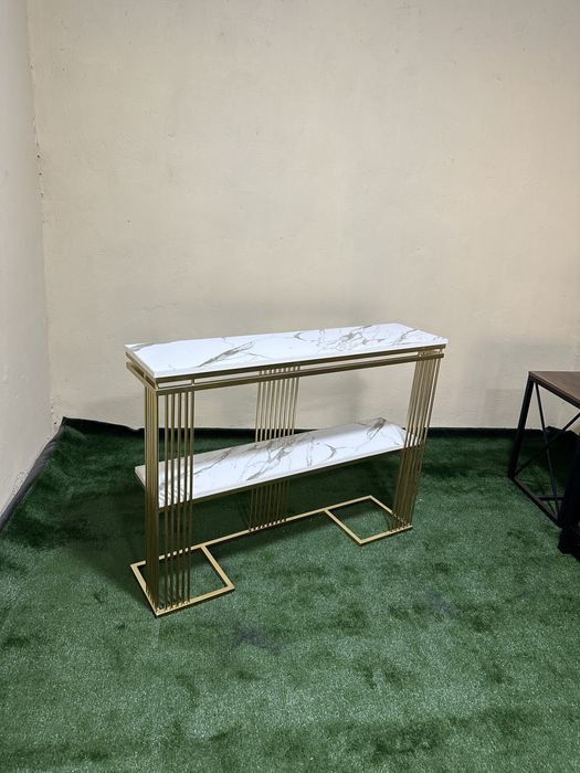 Консоль в стиле лофт