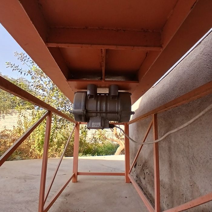 Вибратор стол брусчатка учун