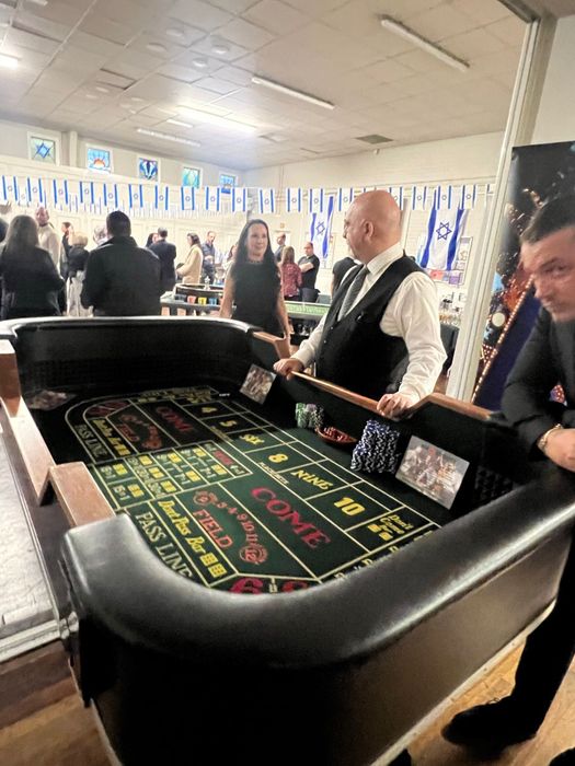 Mese casino chirie poker ruleta blackjack barbut CustomTables.eu stoc