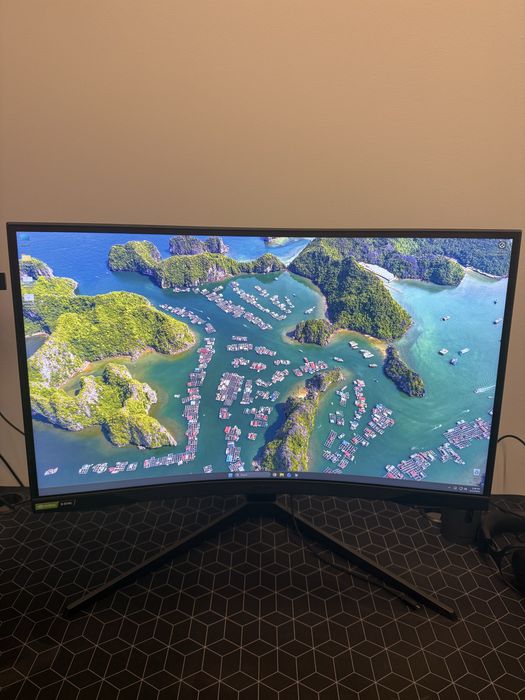 Setup Gaming Complet  — RTX 3080 / Ryzen 7 9700X / 32GB DDR5 + Monitor Samsung Odyssey G7