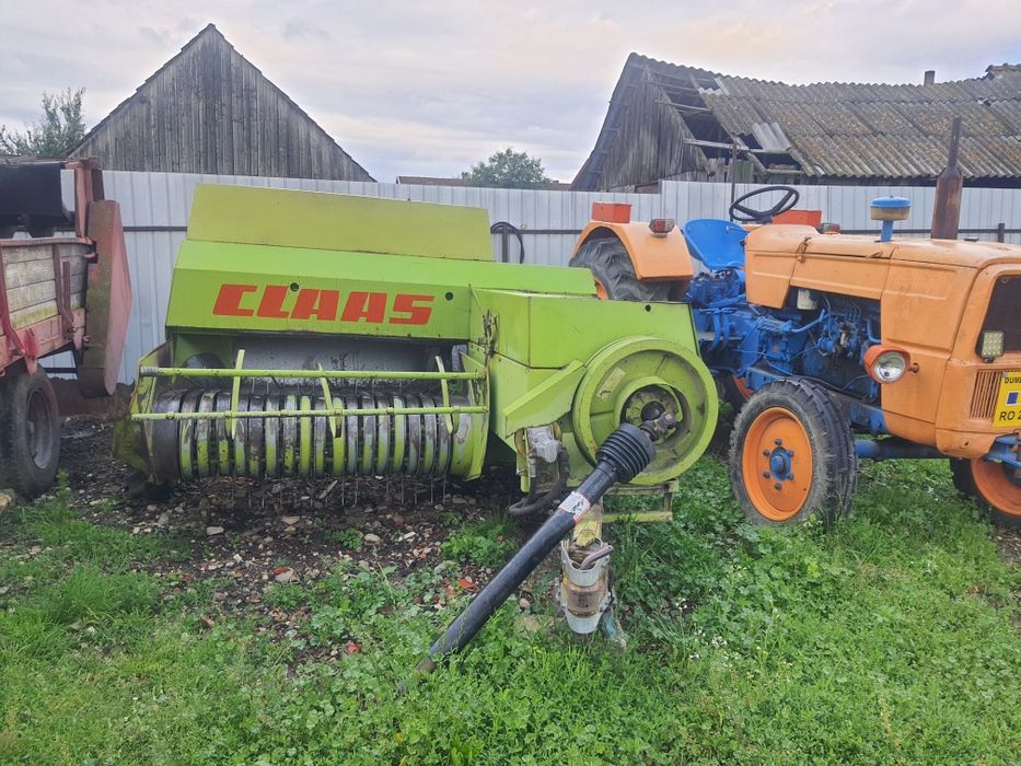 Vând presă claas  constant