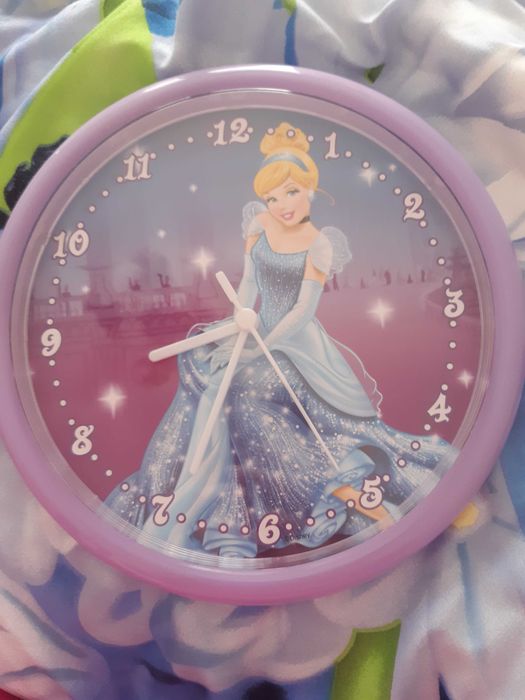 Vand ceas de perete prințesă