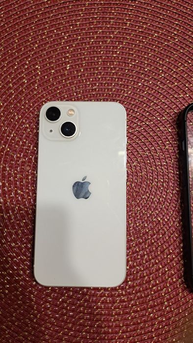 De vanzare IPhone 13