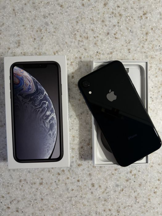iPhone XR | 128 GB | Black