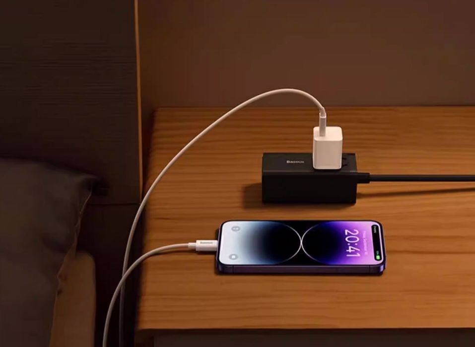 Оригинал 30w Зарядка для Apple Macbook iPhone iPad от Baseus