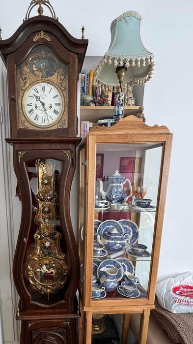 Уникален салонен часовник с анимирано махало, юбилеен 100 години