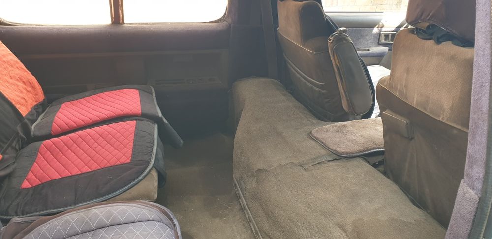Продам бус toyota model f
