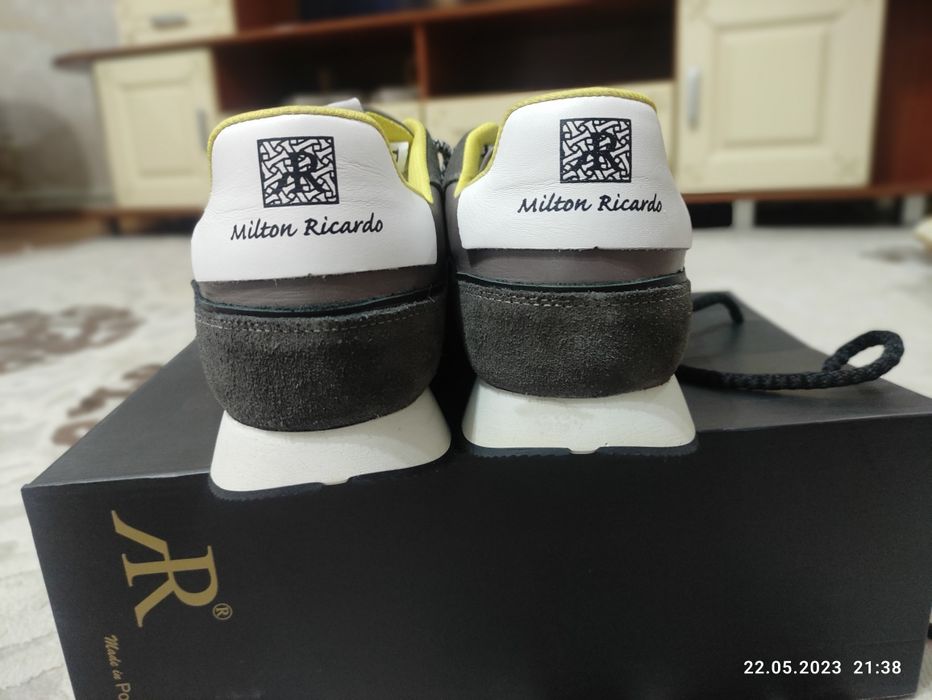 Кроссовки, новые качественные,