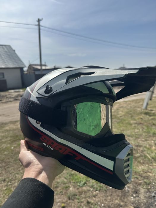 Продам шлем эндуро