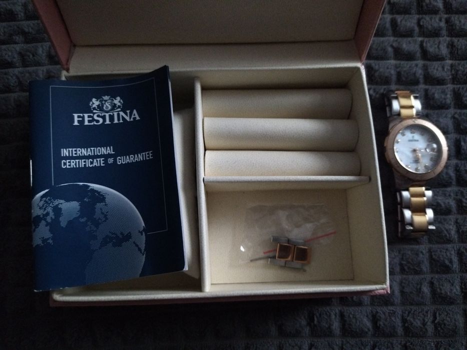 Дамски часовник Festina F20505